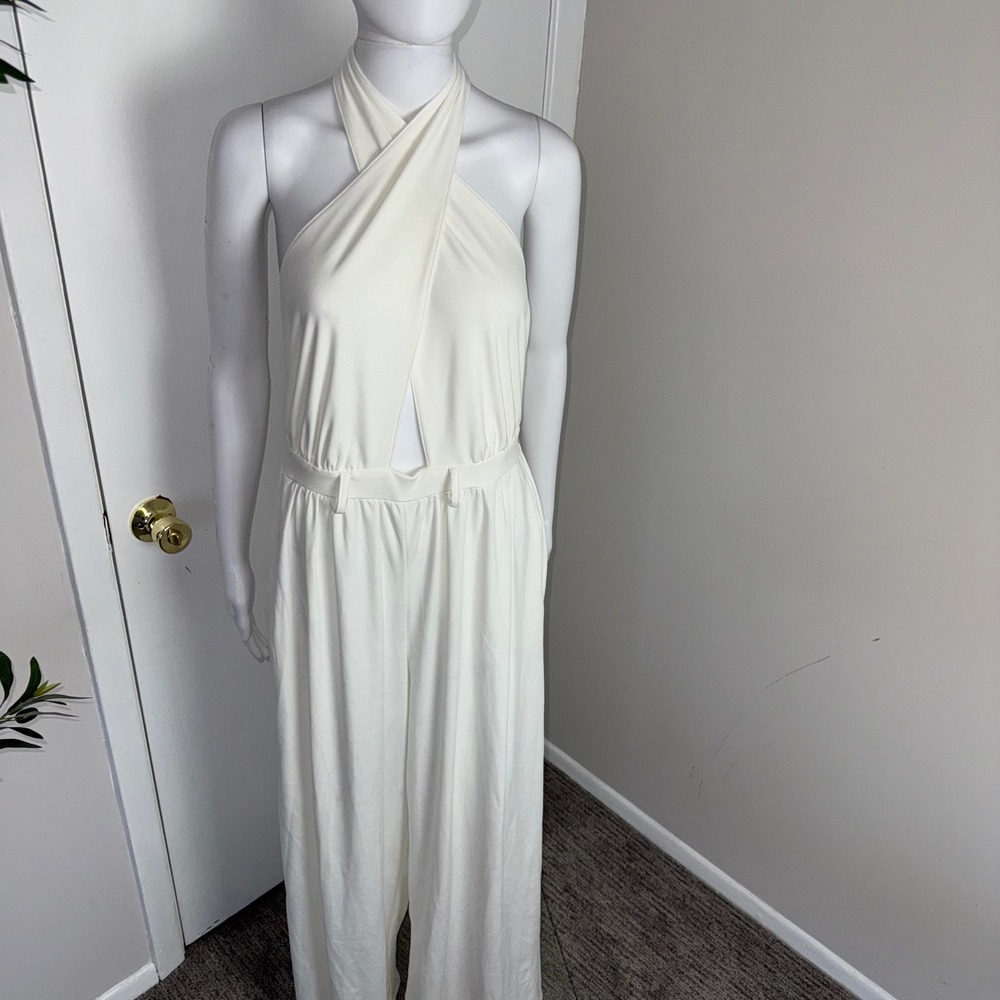 Micas White Halter Jumpsuit Wide Leg Criss Cross Backless Party Casual Size M